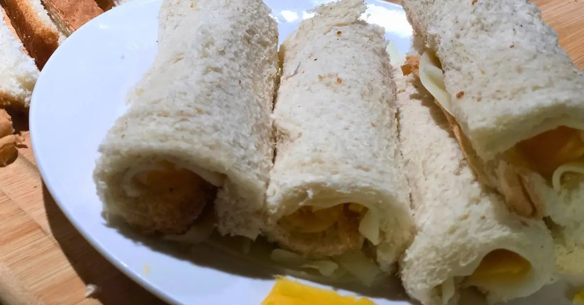 grilled-cheese-roll-ups-before-cooking